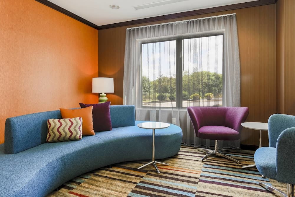 Fairfield Inn & Suites Wilkes-Barre Scranton interior in Wilkes-Barre, PA — gallery photo 2