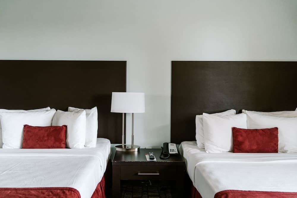Hotel UMass gallery photo in Amherst — image 17