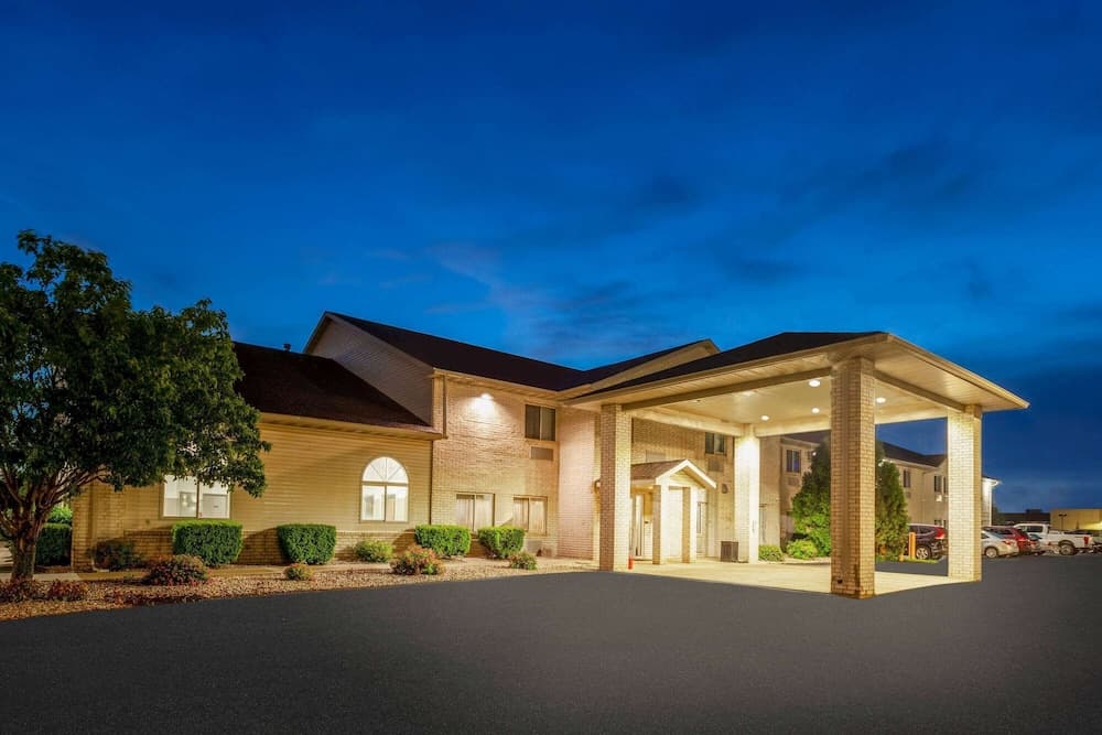 Days Inn by Wyndham Sturtevant / Racine / Mount Pleasant gallery photo in Mount Pleasant, WI — image 20
