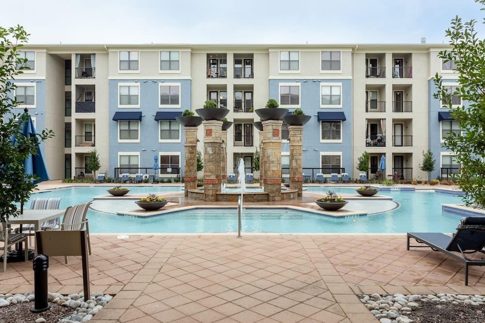 Kasa Frisco Bridges Dallas interior in Frisco, TX — gallery photo 2