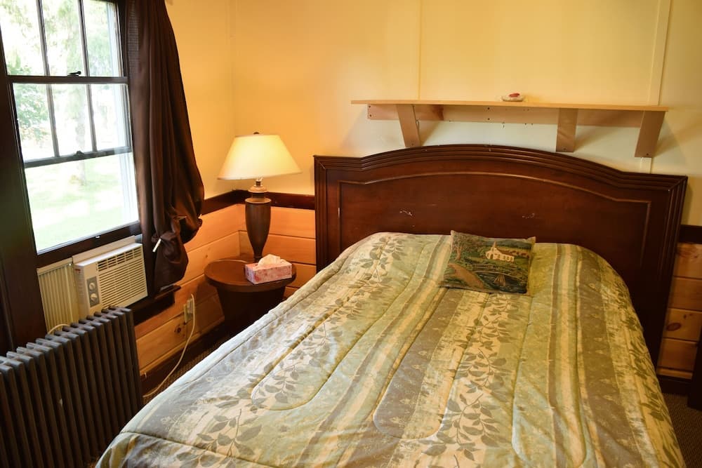 The Baseball Hotel gallery photo in Richfield Springs, NY — image 112