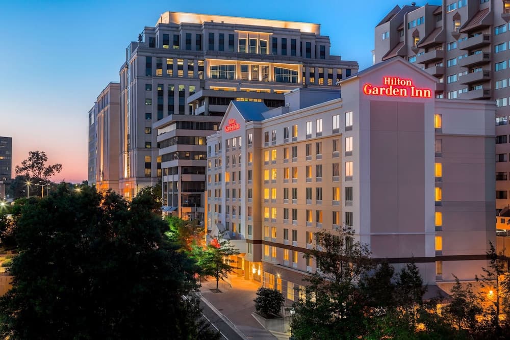 Hilton Garden Inn Arlington/Courthouse Plaza — hotel in Arlington, Virginia