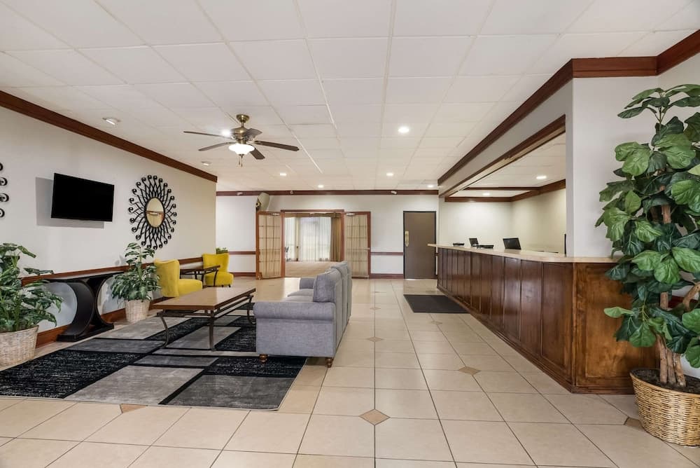Quality Inn Alice property views in Alice, TX — gallery photo 3