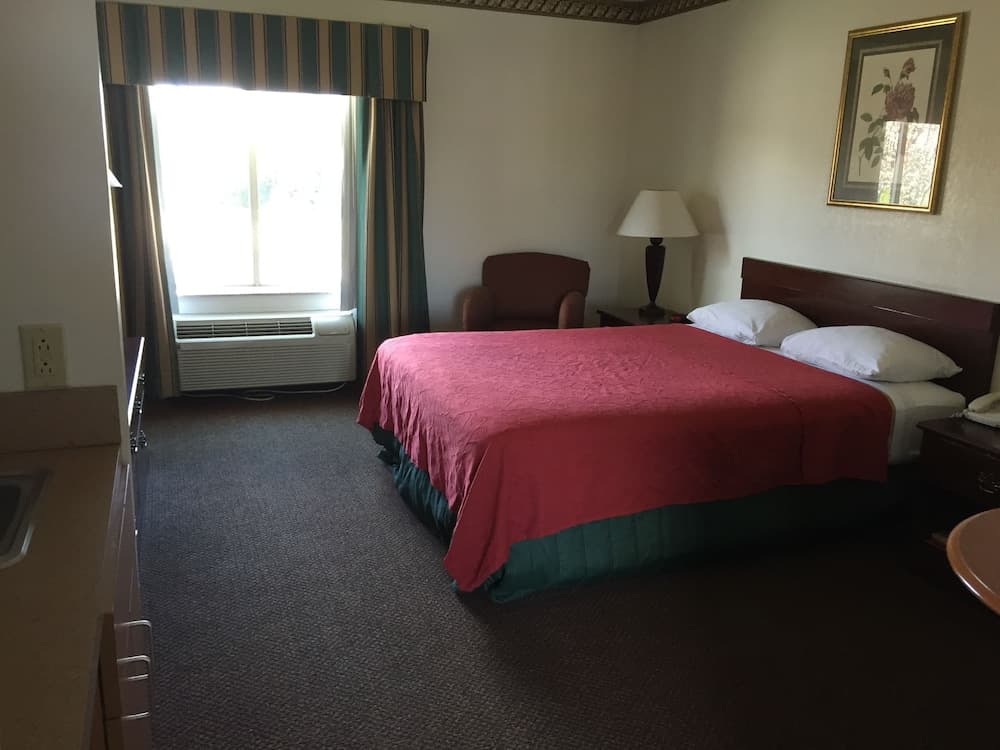 Red Carpet Inn Chambersburg gallery photo in Chambersburg, PA — image 6