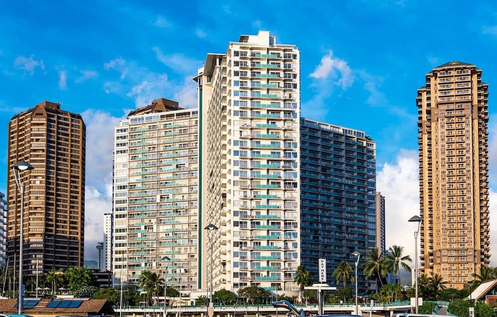 Ilikai by Luana Hawaii Vacation Rentals featured exterior or lobby in Honolulu, HI — similar hotel