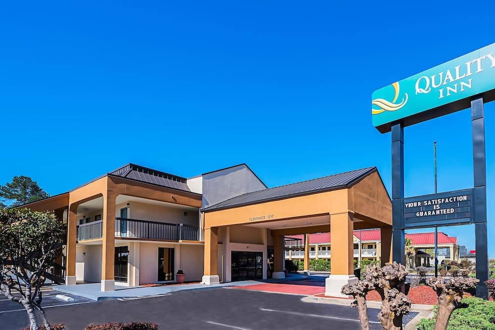 Quality Inn Dillon featured exterior or lobby in Dillon, SC — similar hotel