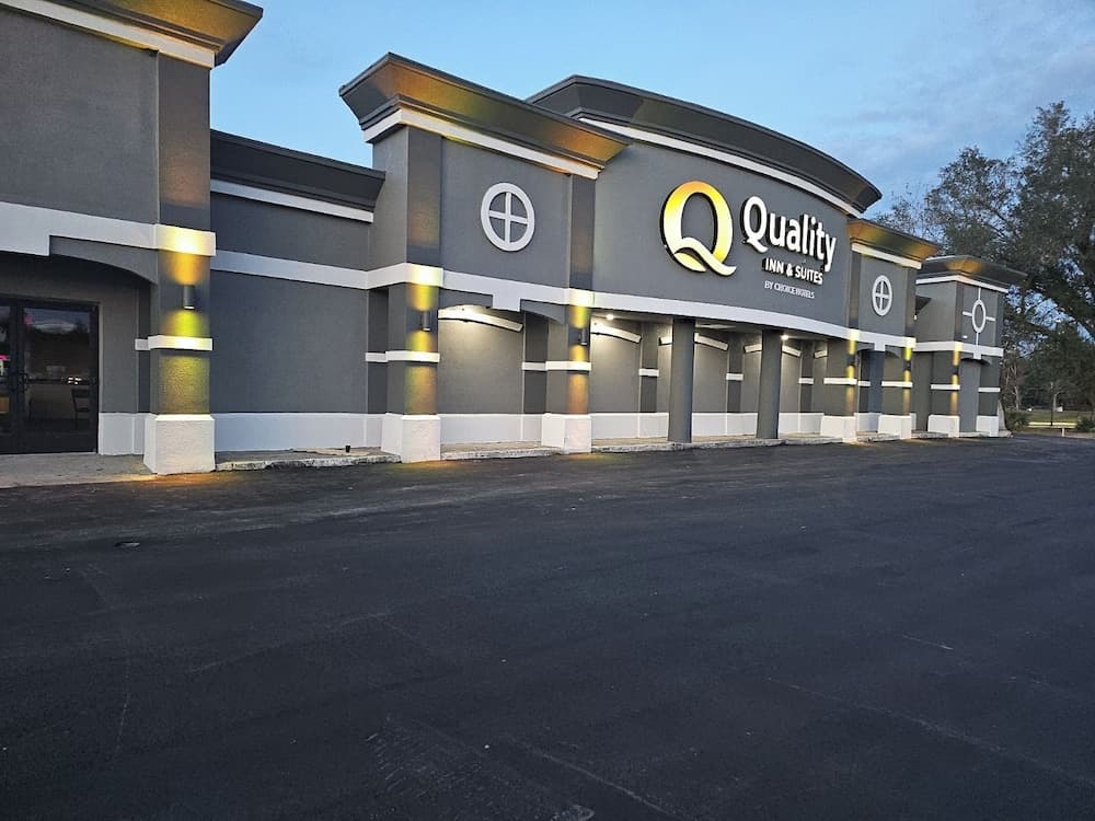 Quality Inn & Suites Ocala I-75 — hotel in Ocala, Florida