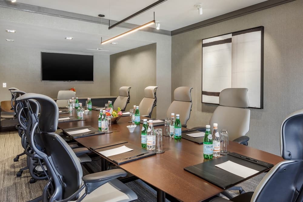 Omni Los Angeles Hotel at California Plaza property views in Los Angeles, CA — gallery photo 3