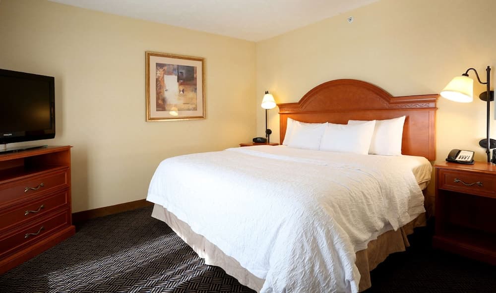 Hampton Inn Waterloo Cedar Valley gallery photo in Waterloo, IA — image 56