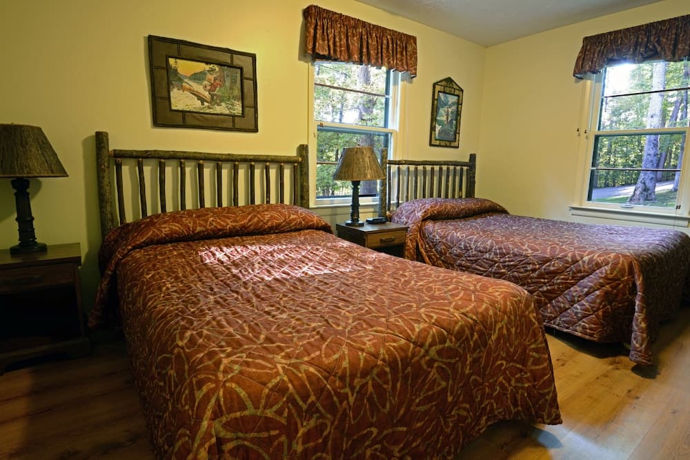 Carter Caves State Resort Park property views in Olive Hill, KY — gallery photo 3