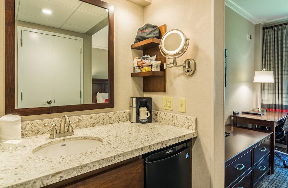 Biddle Hotel and Conference Center gallery photo in Bloomington, IN — image 33
