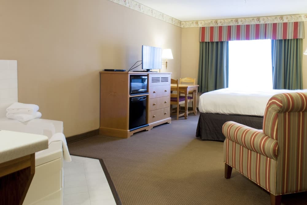 Country Inn & Suites by Radisson, Cedar Falls, IA gallery photo in Cedar Falls, IA — image 29