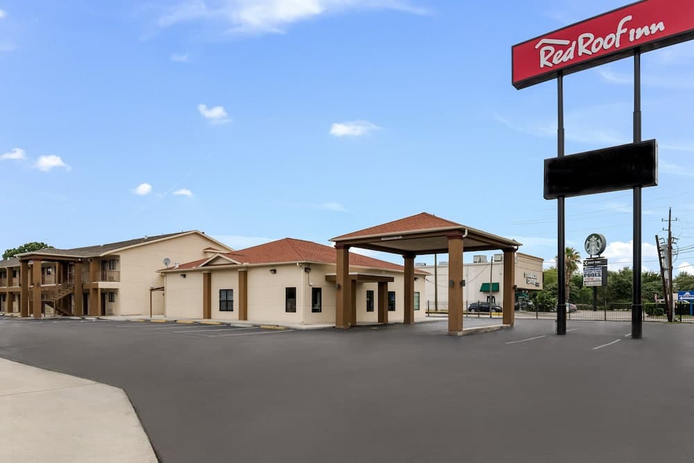 Red Roof Inn Houston – Spring North featured exterior or lobby in Spring, TX — similar hotel