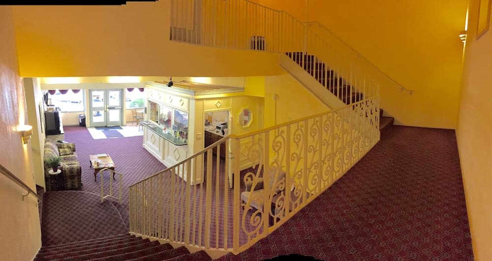 Econo Lodge Reading Airport gallery photo in Reading, PA — image 28