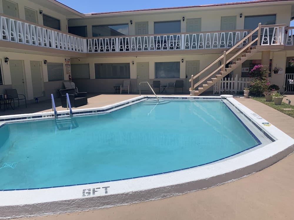 Honu Cove (Age 16+) exterior or lobby in Deerfield Beach, FL — main listing photo