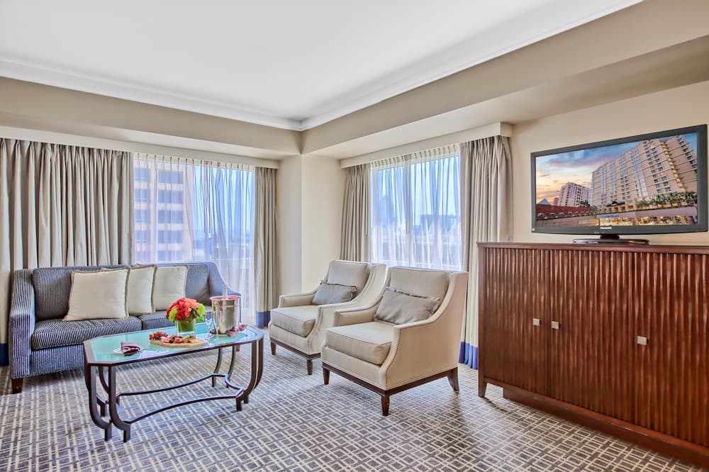 Omni Los Angeles Hotel gallery photo in Los Angeles, CA — image 77