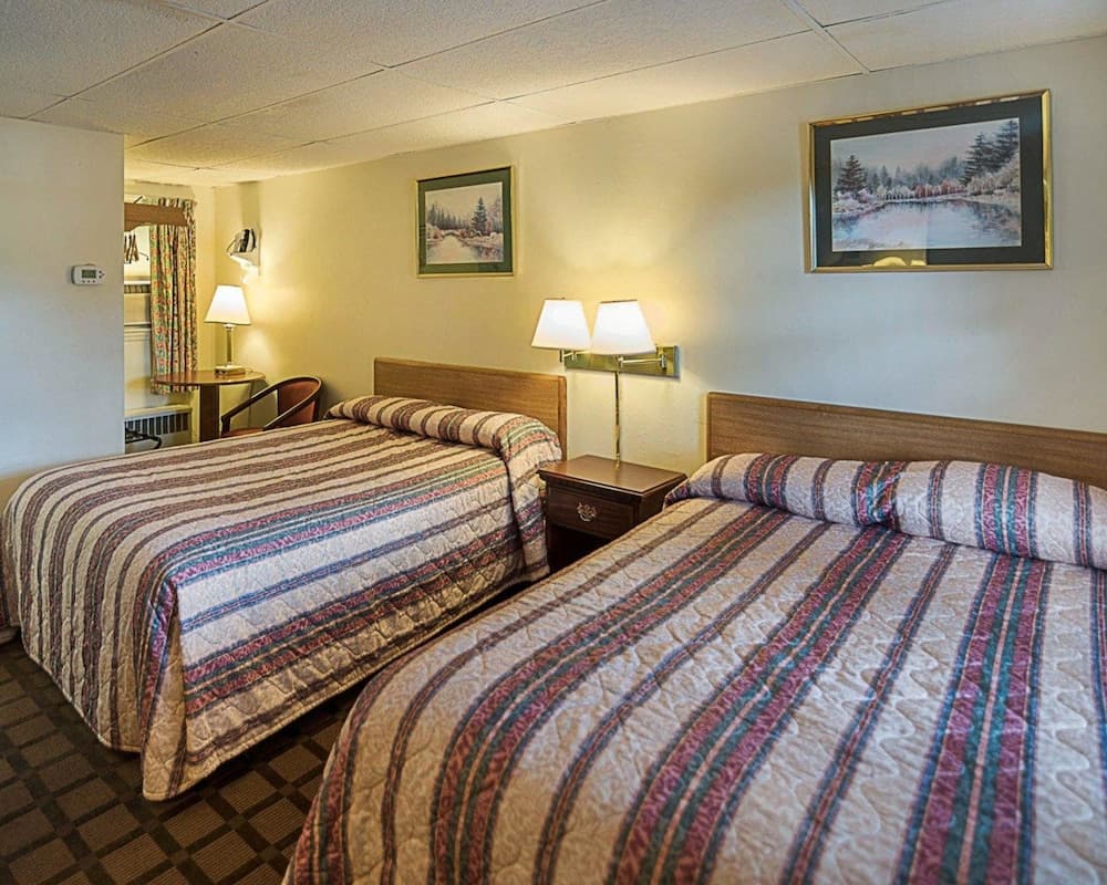 Econo Lodge gallery photo in Westminster — image 18