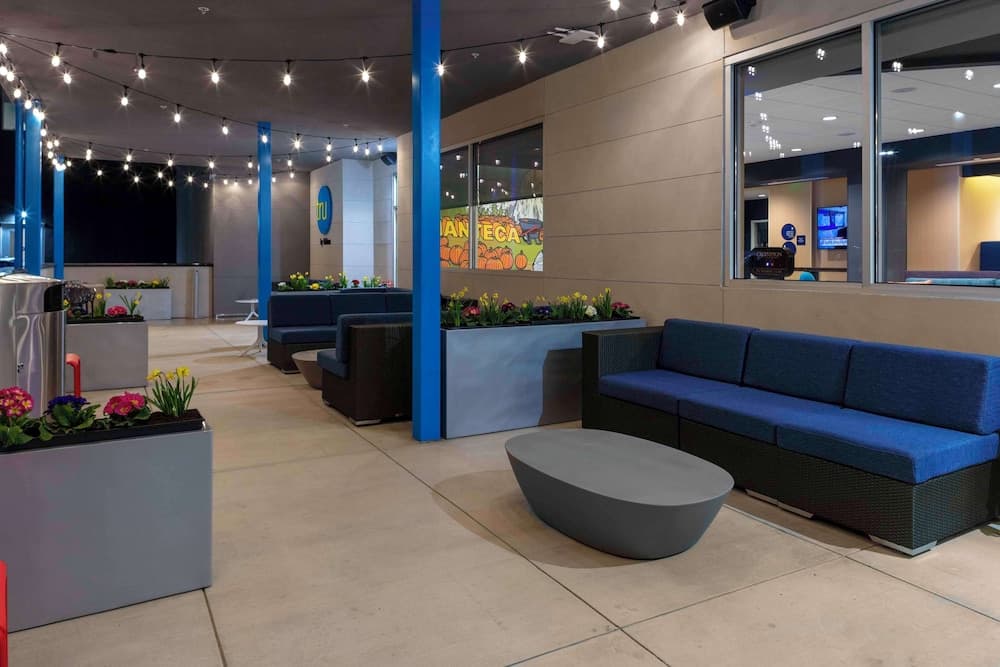 Tru By Hilton Manteca, Ca gallery photo in Manteca, CA — image 10