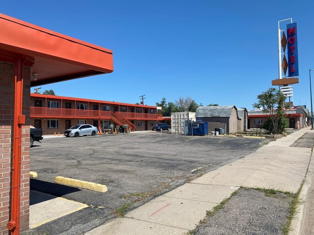 Hotel O Englewood-South Denver CO featured exterior or lobby in Englewood, CO — similar hotel