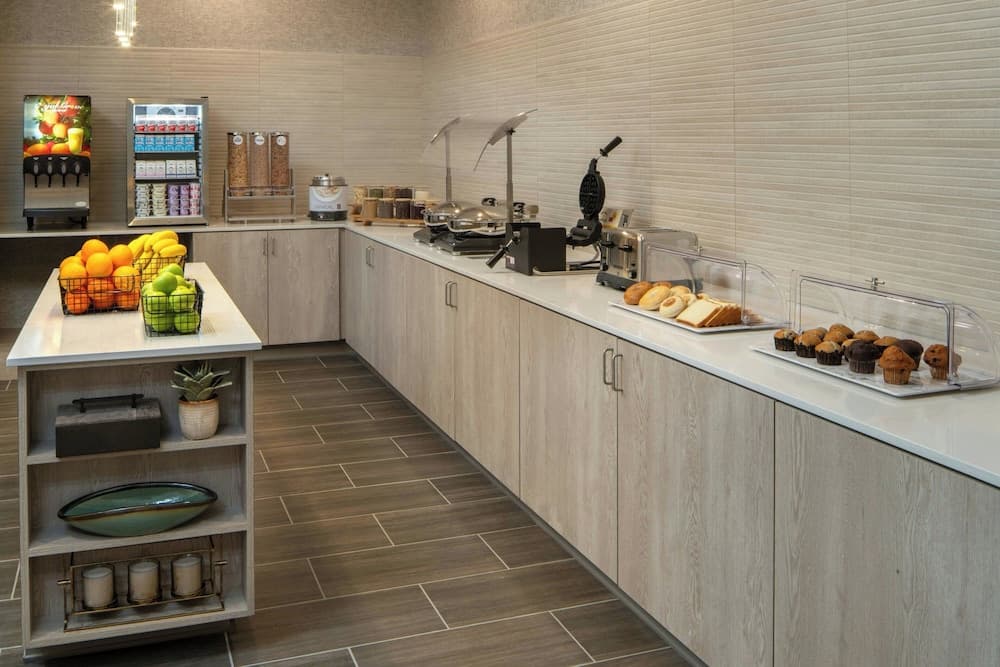 Fairfield By Marriott Inn & Suites Surprise Prasada gallery photo in Surprise, AZ — image 11