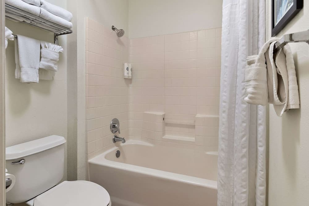 Comfort Inn & Suites Sequoia/Kings Canyon gallery photo in Three Rivers, CA — image 37