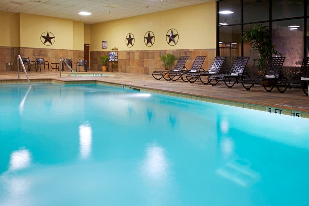 Holiday Inn Hotel & Suites Beaumont Plaza (I-10 & Walden) by IHG gallery photo in Beaumont, TX — image 25