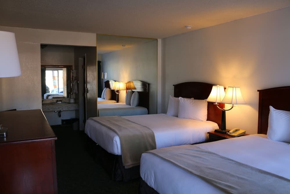 Bluelake Inn at Tahoe property views in South Lake Tahoe, CA — gallery photo 3