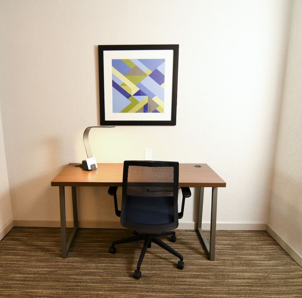 Holiday Inn Express Hotel & Stes Port Clinton-Catawba Island by IHG property views in Port Clinton, OH — gallery photo 3