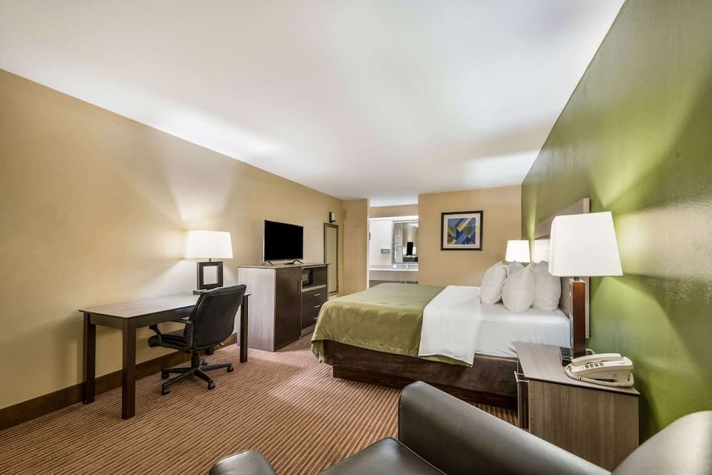 Quality Inn & Suites Garland - East Dallas gallery photo in Garland, TX — image 20