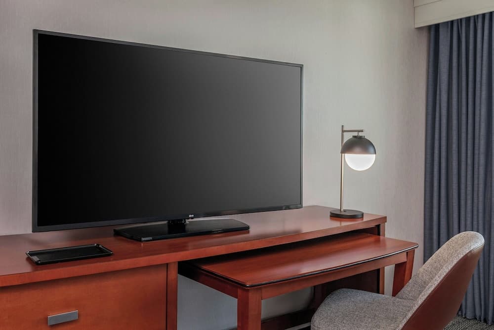 Courtyard by Marriott Hadley Amherst gallery photo in Hadley — image 33