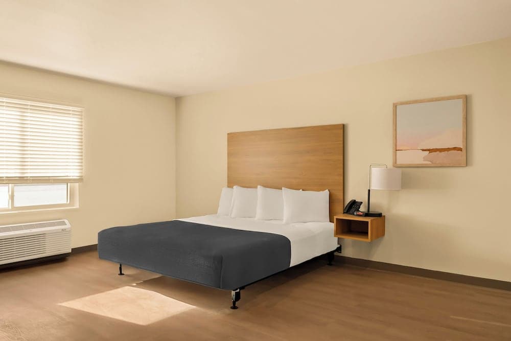 LivAway Suites- Syracuse gallery photo in Syracuse, NY — image 16
