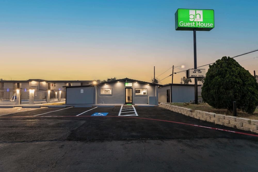 GuestHouse Extended Stay Laredo — hotel in Laredo, Texas