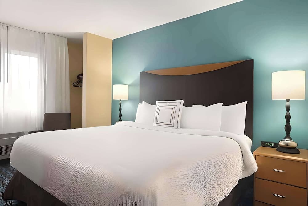 Dubuque Inn & Suites featured exterior or lobby in Dubuque, IA — similar hotel