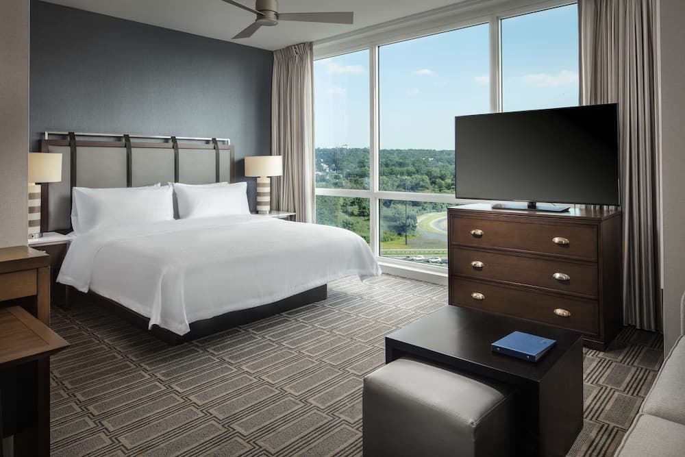 Homewood Suites by Hilton Teaneck Glenpointe gallery photo in Teaneck — image 31