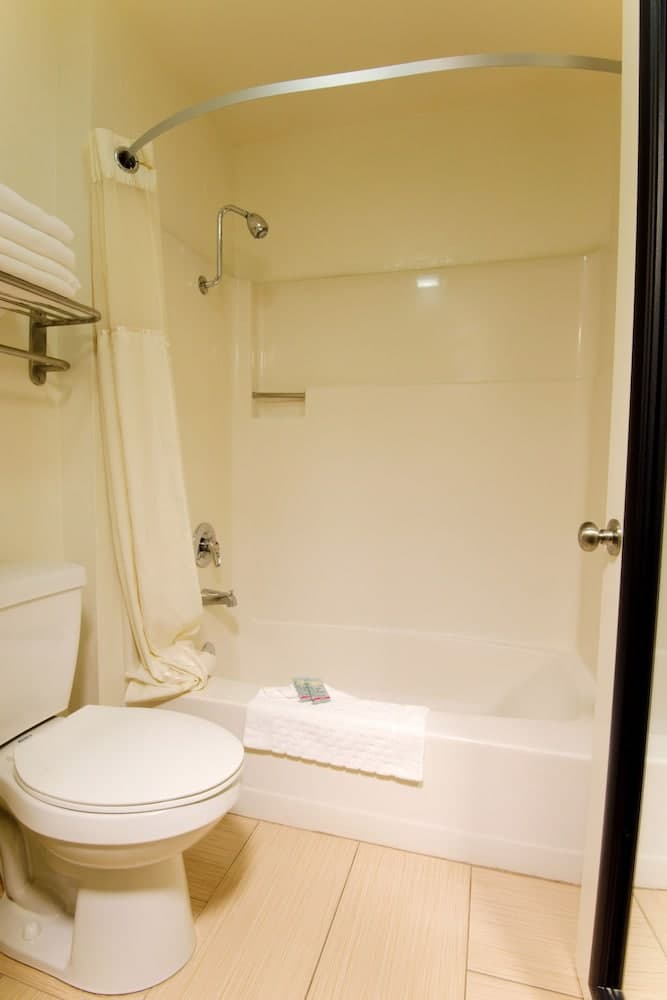 Best Western Hanford Inn gallery photo in Hanford, CA — image 13