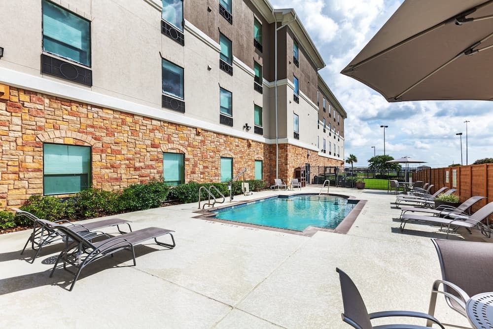 Holiday Inn Express Hotel & Suites PORT ARTHUR by IHG gallery photo in Port Arthur, TX — image 6