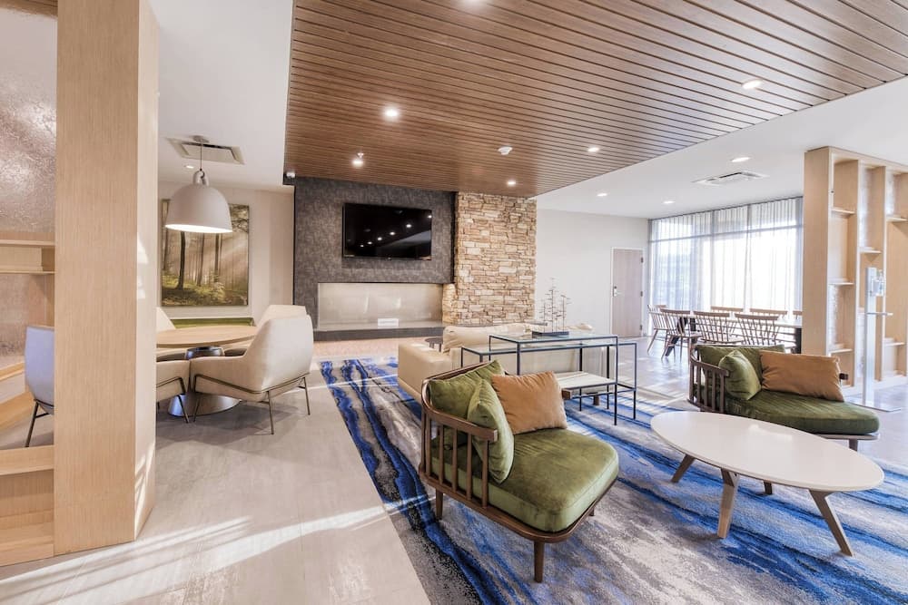 Fairfield Inn & Suites by Marriott Charlotte Belmont — hotel in Belmont, North Carolina