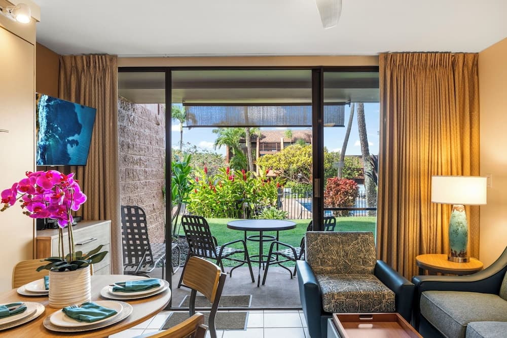 Kuleana Club - 306 featured exterior or lobby in Lahaina, HI — similar hotel