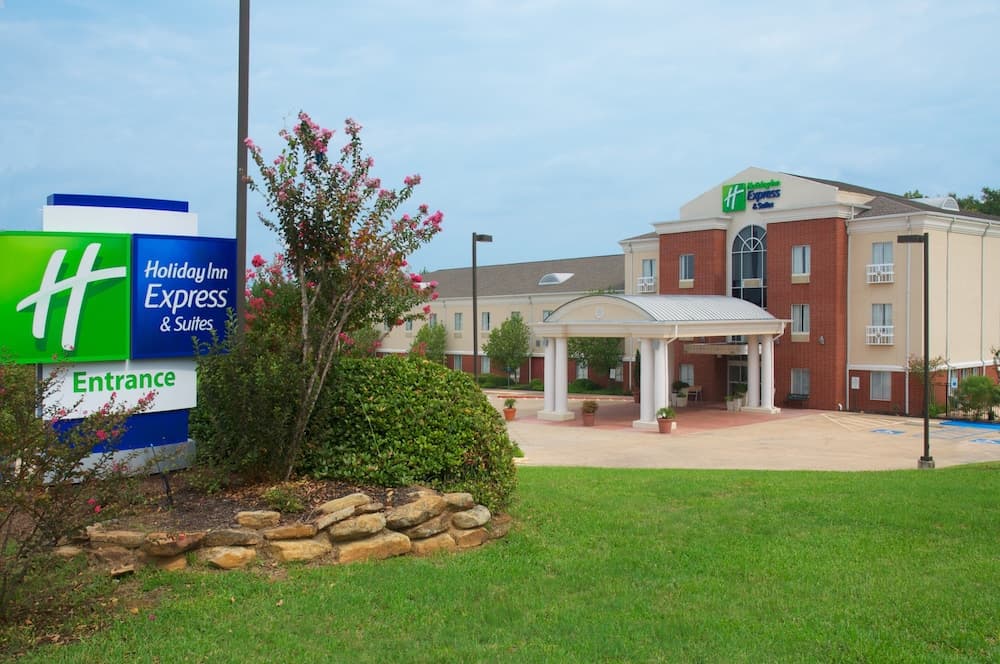 Holiday Inn Express Hotel & Suites Livingston by IHG — hotel in Livingston, Texas
