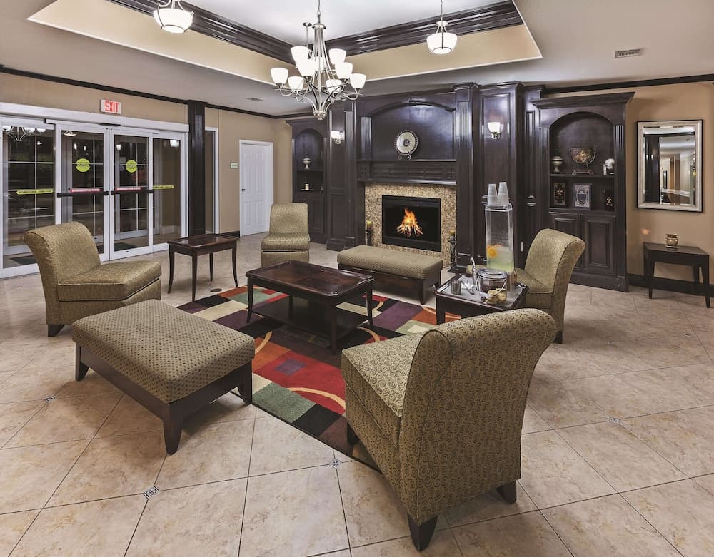 La Quinta Inn & Suites by Wyndham Livingston property views in Livingston, TX — gallery photo 3