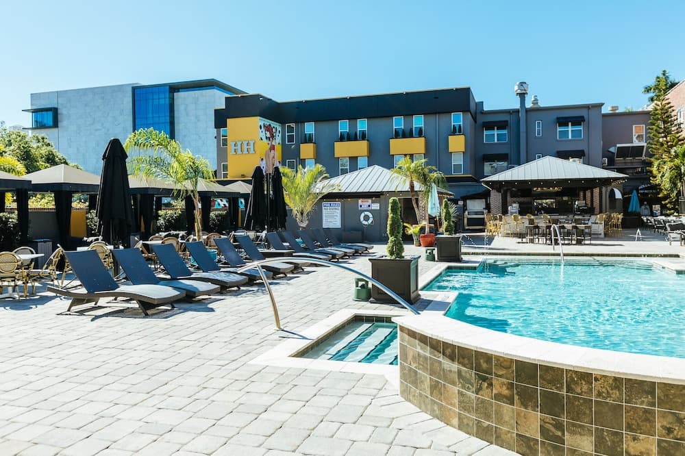 Hollander Boutique Hotel gallery photo in St. Petersburg, FL — image 74