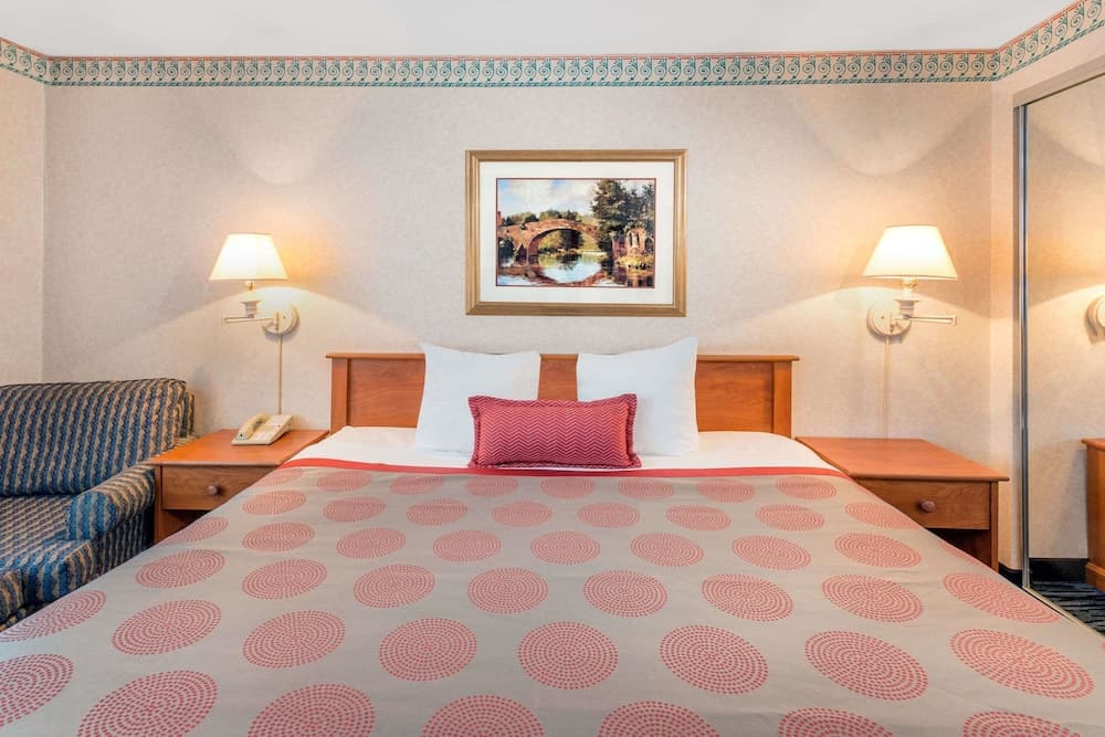 Ramada by Wyndham Kent Seattle Area gallery photo in Kent, WA — image 7