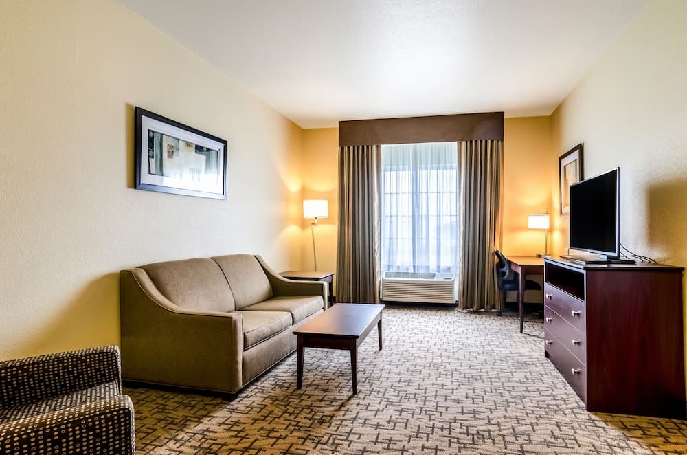 Cobblestone Inn & Suites - Vinton gallery photo in Vinton, LA — image 8