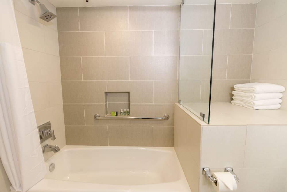 Carlsbad Seapointe Resort interior in Carlsbad, CA — gallery photo 2