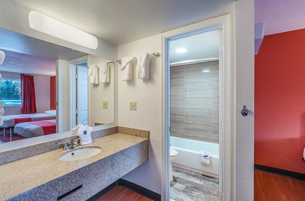 Motel6 Winchester, VA gallery photo in Winchester, VA — image 5