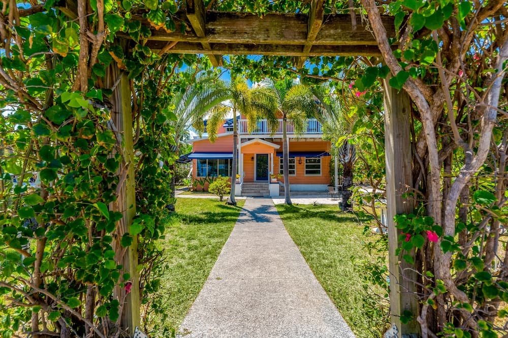 The Breezy Inn — hotel in Jensen Beach, Florida