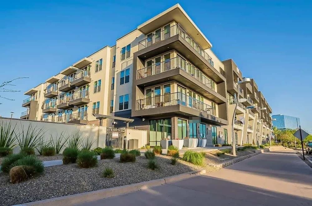 TWO Modern CozySuites at Town Lake featured exterior or lobby in Tempe, AZ — similar hotel