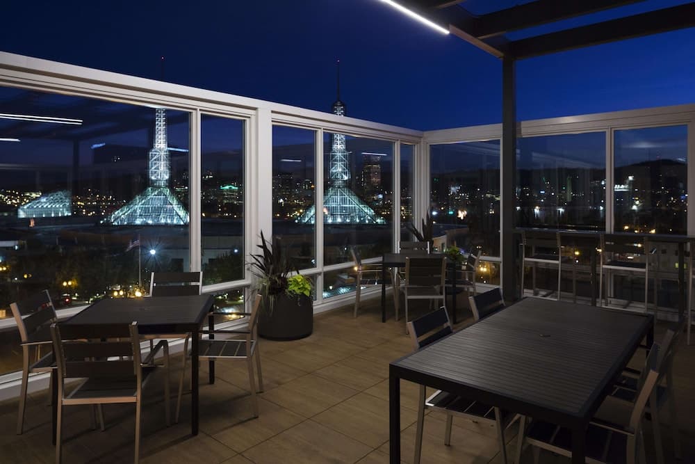 Hotel Eastlund - Best Western Premier Collection gallery photo in Portland, OR — image 14