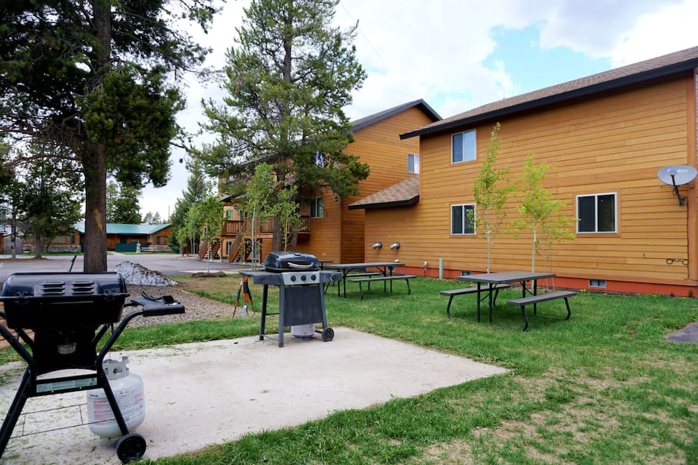 The Aspen property views in West Yellowstone, MT — gallery photo 3