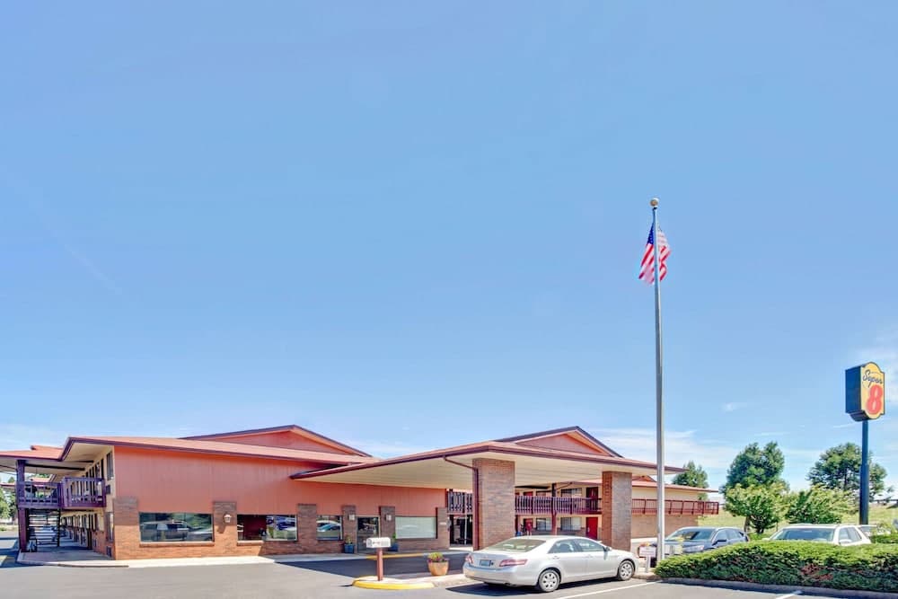 Super 8 by Wyndham Albany featured exterior or lobby in Albany, OR — similar hotel